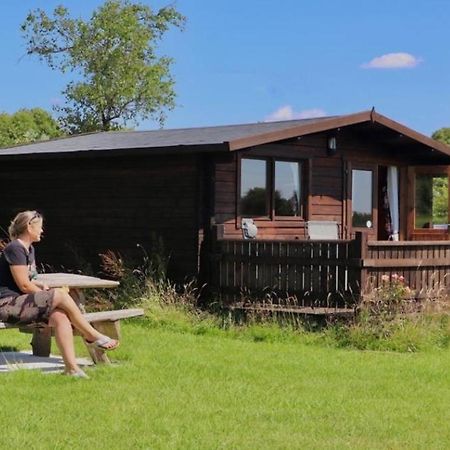 Country Bumpkin - Romantic Couples Stay In Oakhill Cabin Eksteriør bilde