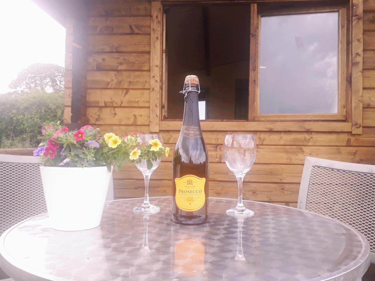 Country Bumpkin - Romantic Couples Stay In Oakhill Cabin Eksteriør bilde