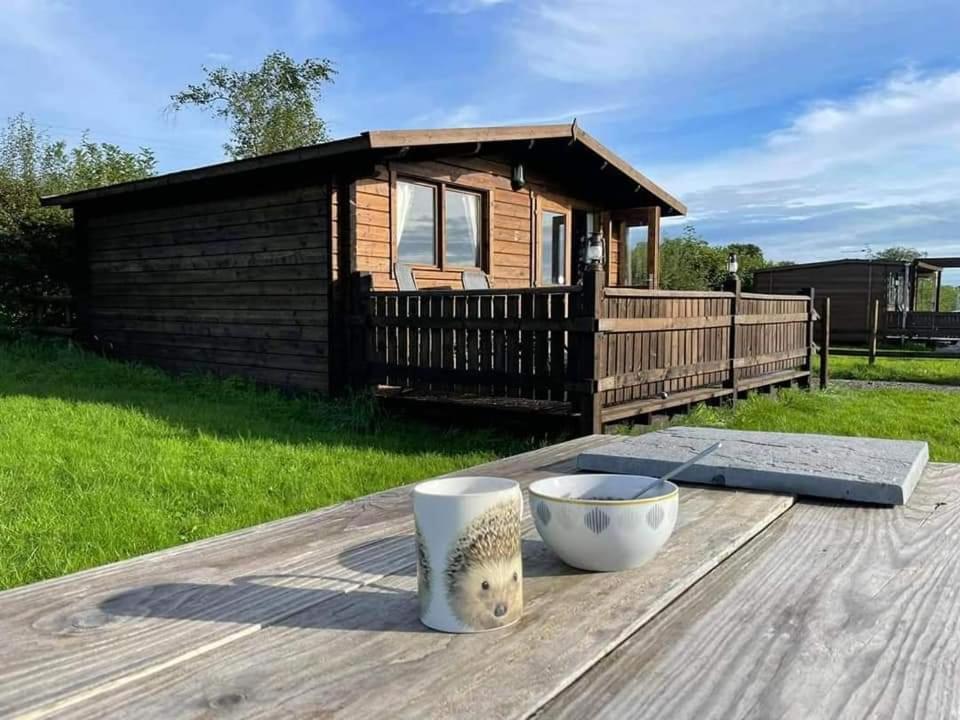 Country Bumpkin - Romantic Couples Stay In Oakhill Cabin Eksteriør bilde