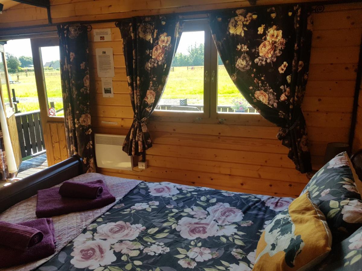 Country Bumpkin - Romantic Couples Stay In Oakhill Cabin Eksteriør bilde