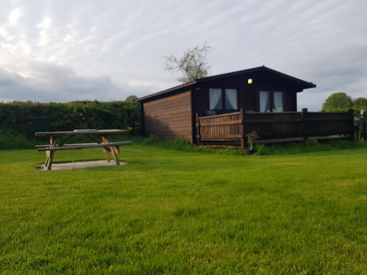 Country Bumpkin - Romantic Couples Stay In Oakhill Cabin Eksteriør bilde